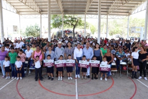 Foto de la Nota de Prensa Gobierno del Estado de Colima entrega este viernes Mi ColiBeca para Empezar a más de 1,850 estudiantes en Armería