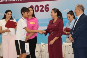 Foto de la Nota de Prensa Reconoce gobernadora Indira Vizcaíno a 75 estudiantes que destacaron en Olimpiada del Conocimiento Infantil